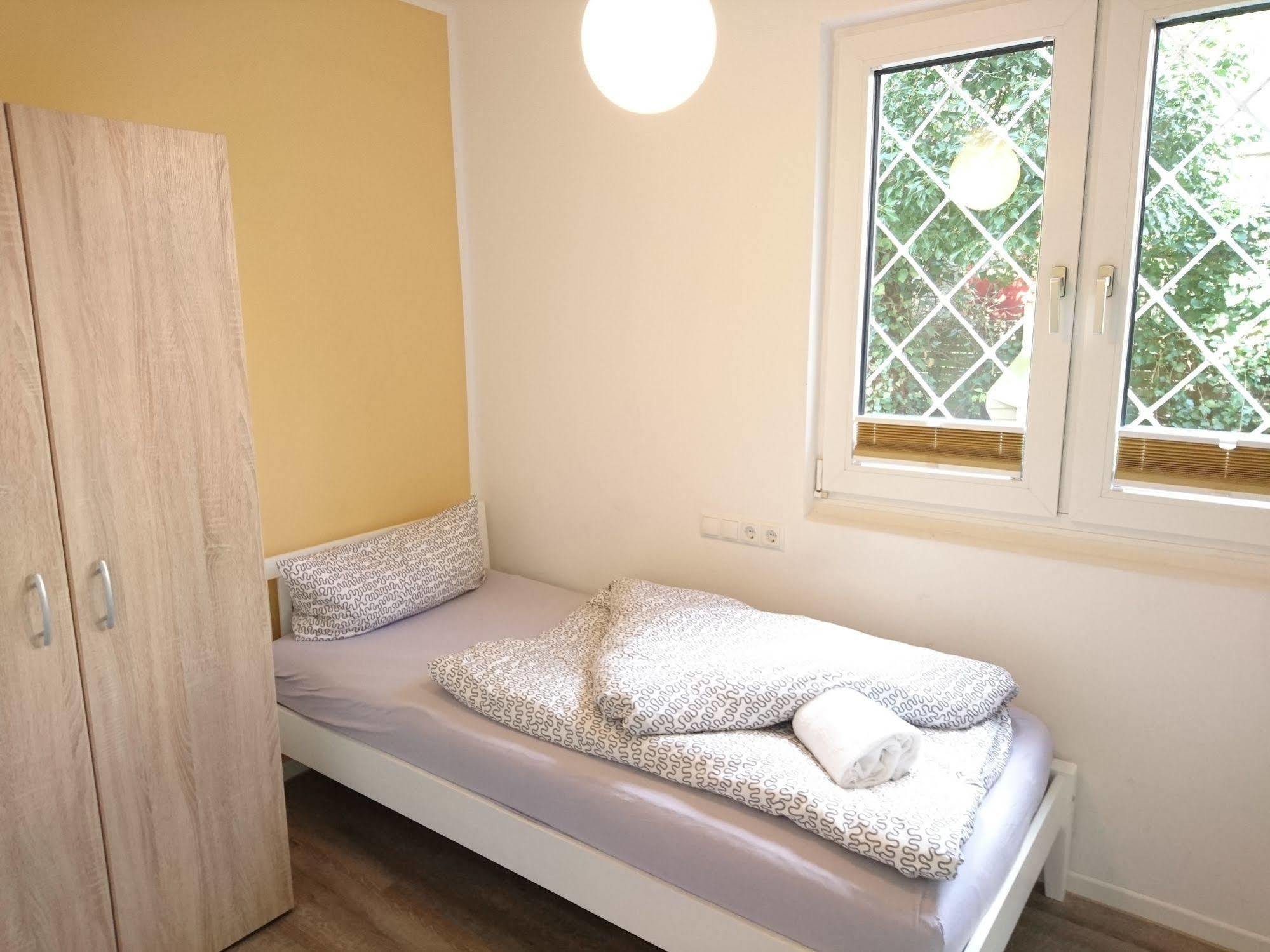 המבורג Budapester Hof Gaestehaus מראה חיצוני תמונה